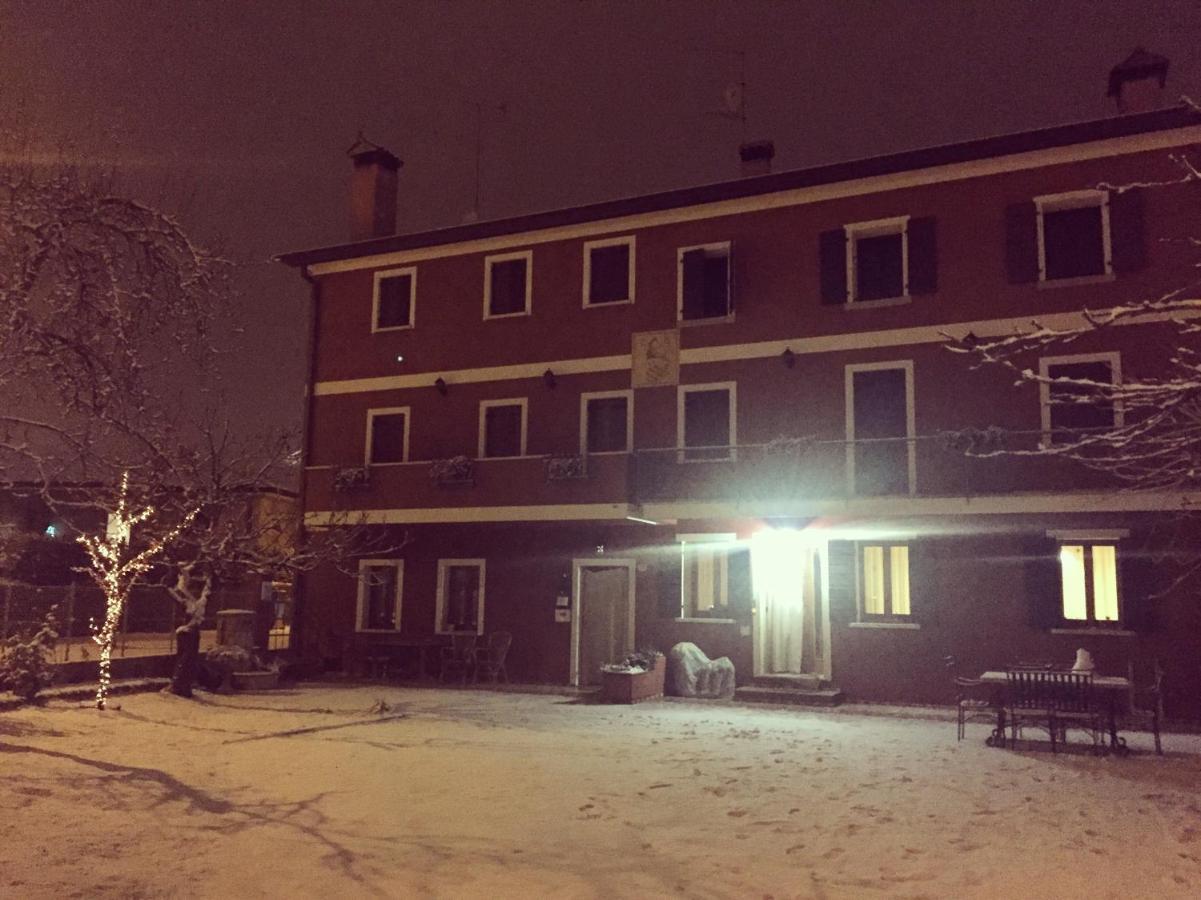 B&B Casa Del Conte Soligo Екстер'єр фото