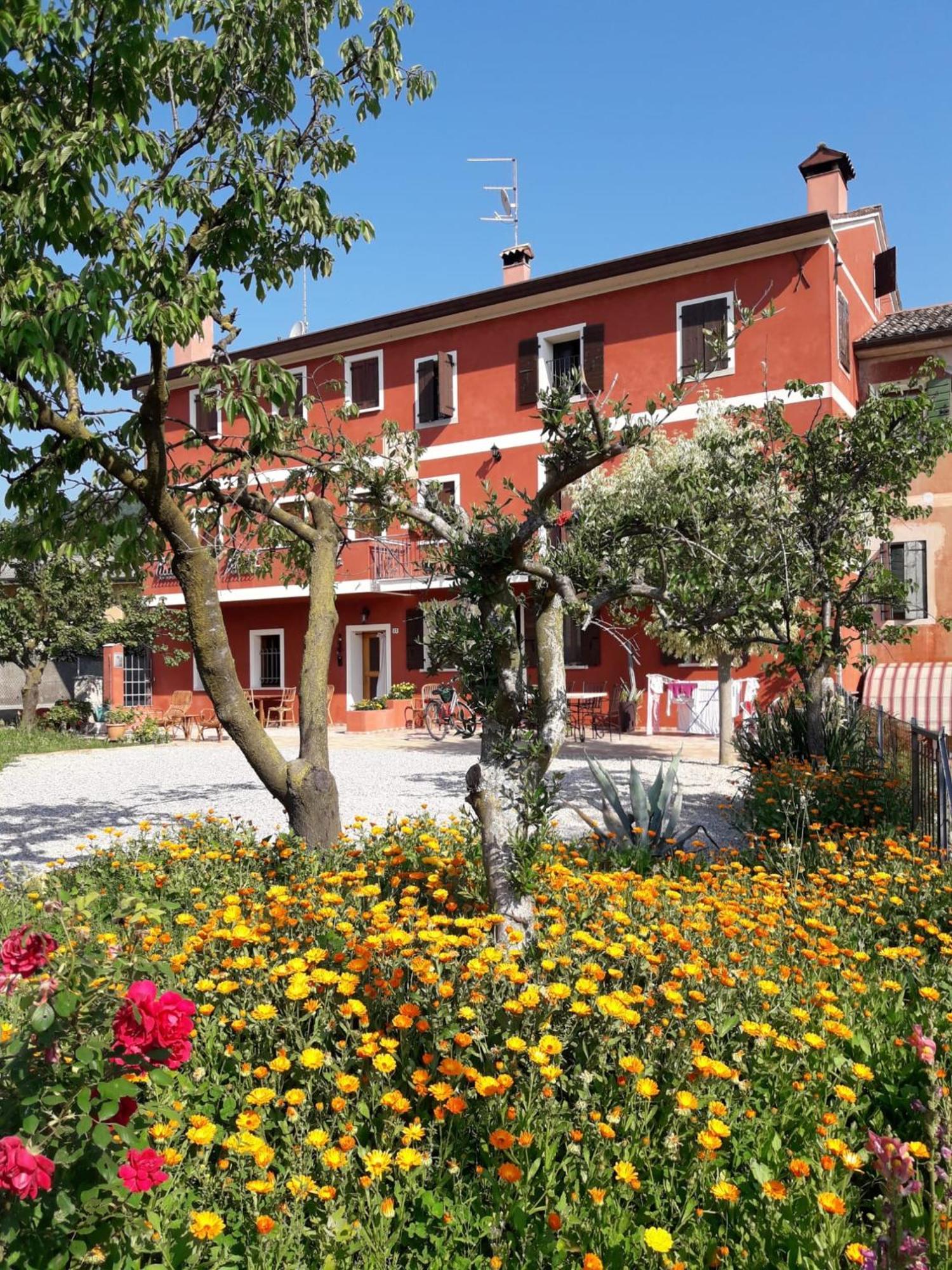 B&B Casa Del Conte Soligo Екстер'єр фото