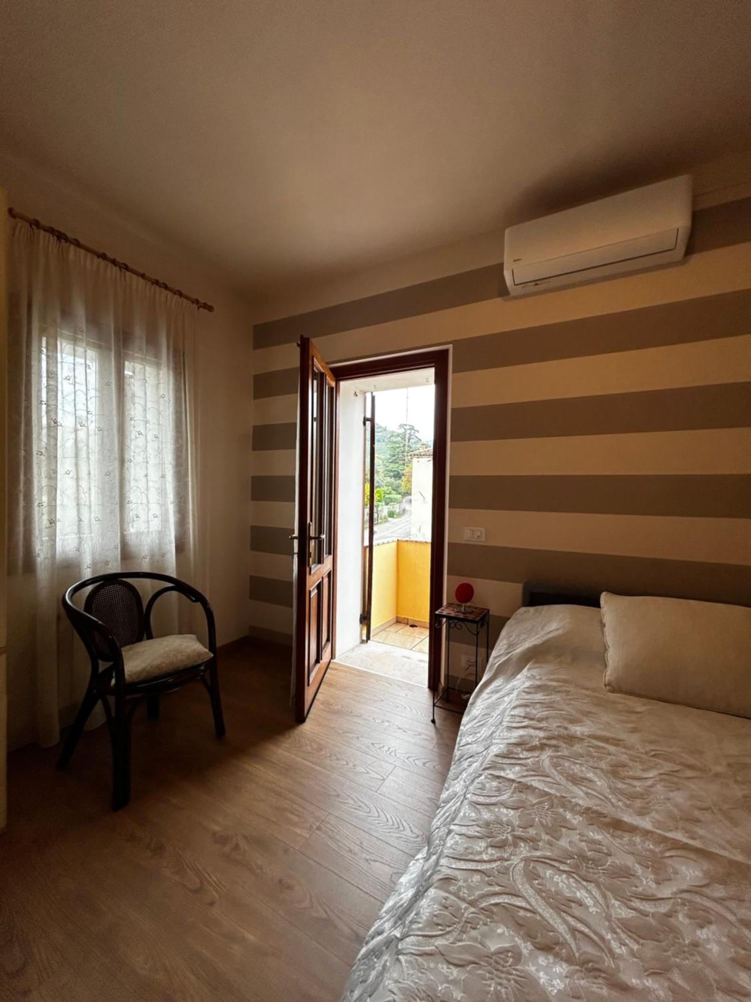 B&B Casa Del Conte Soligo Екстер'єр фото